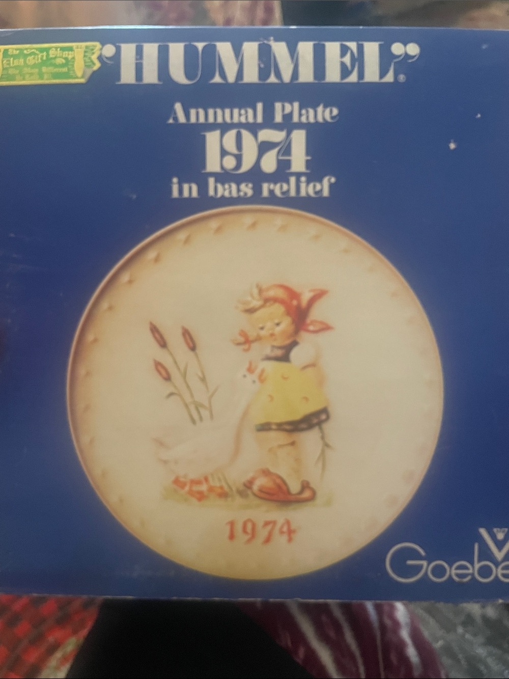 Hummel Annual Plate 1974 - Cream, Blue, Red, Yellow